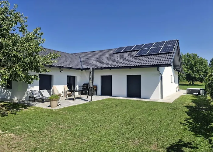 Počitniška hiša Orange House Sempeter